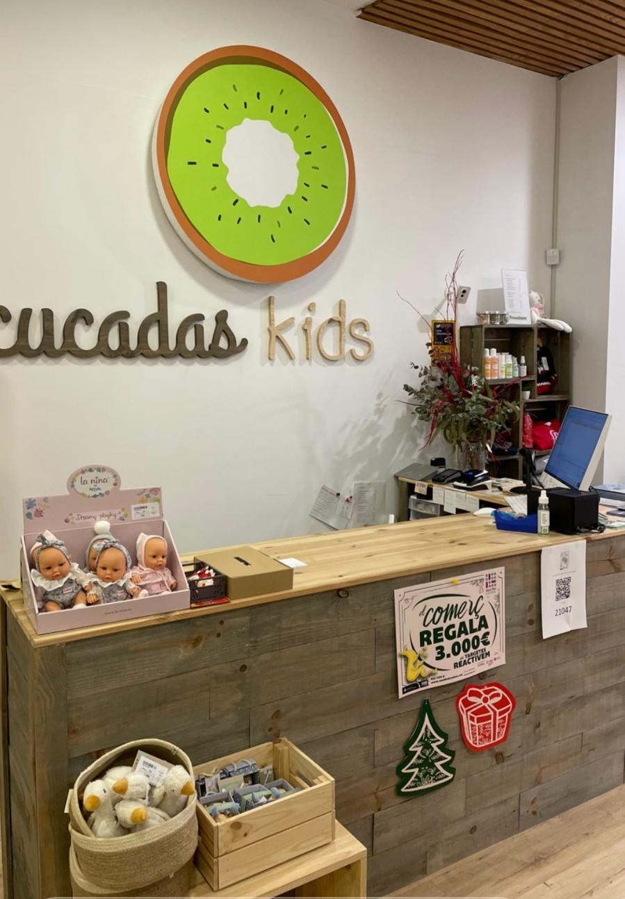 mostradores a medida para tiendas