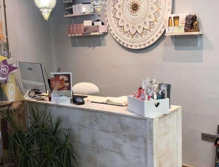 mostrados tono blanco son de peluqueria