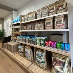 estanterias de maderas para alimentacion de animales mascotas