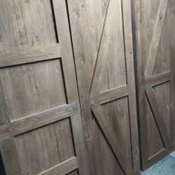 puerta granero ecologica